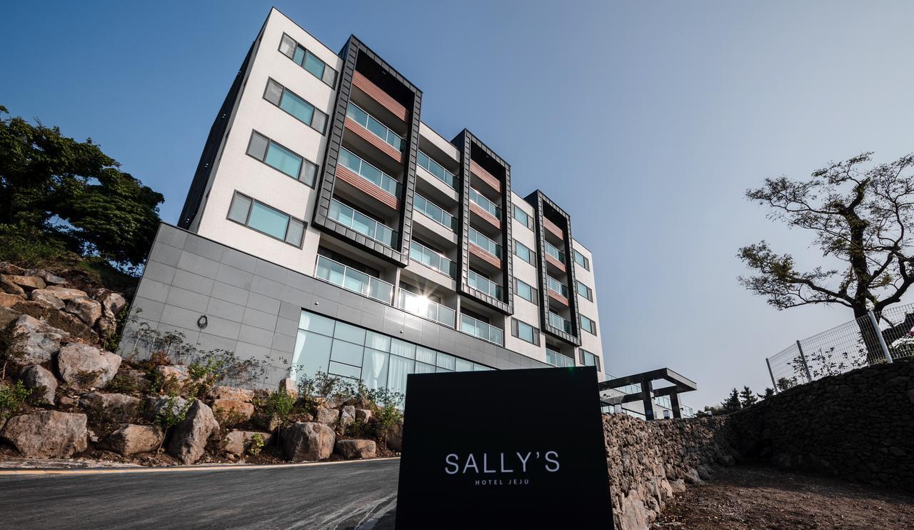 Sallys Jeju Hotel Exterior photo